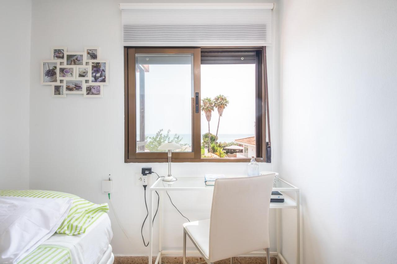ולנסיה Isola Beachside Apartment מראה חיצוני תמונה