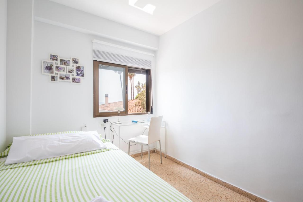ולנסיה Isola Beachside Apartment מראה חיצוני תמונה