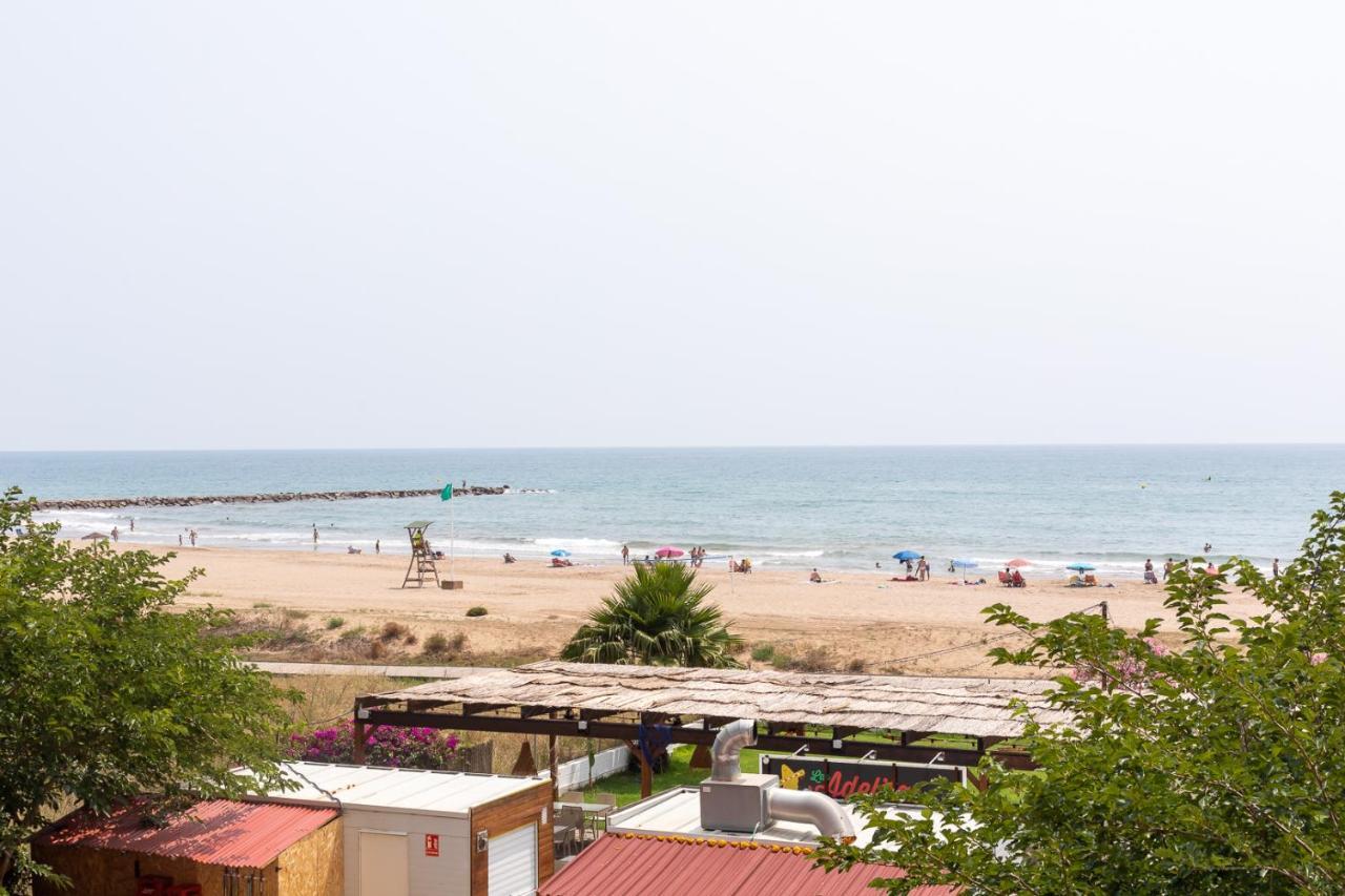 ולנסיה Isola Beachside Apartment מראה חיצוני תמונה