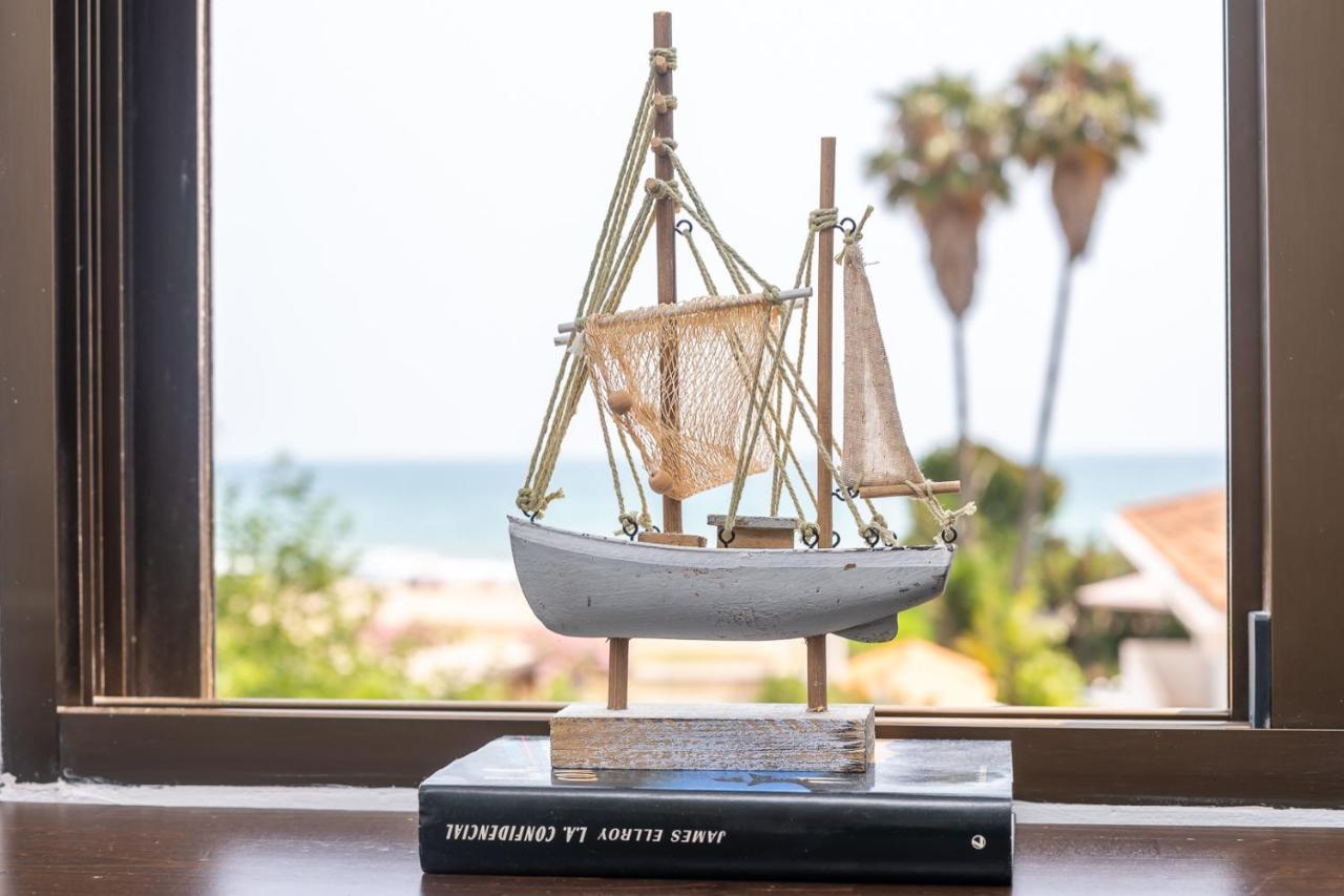 ולנסיה Isola Beachside Apartment מראה חיצוני תמונה