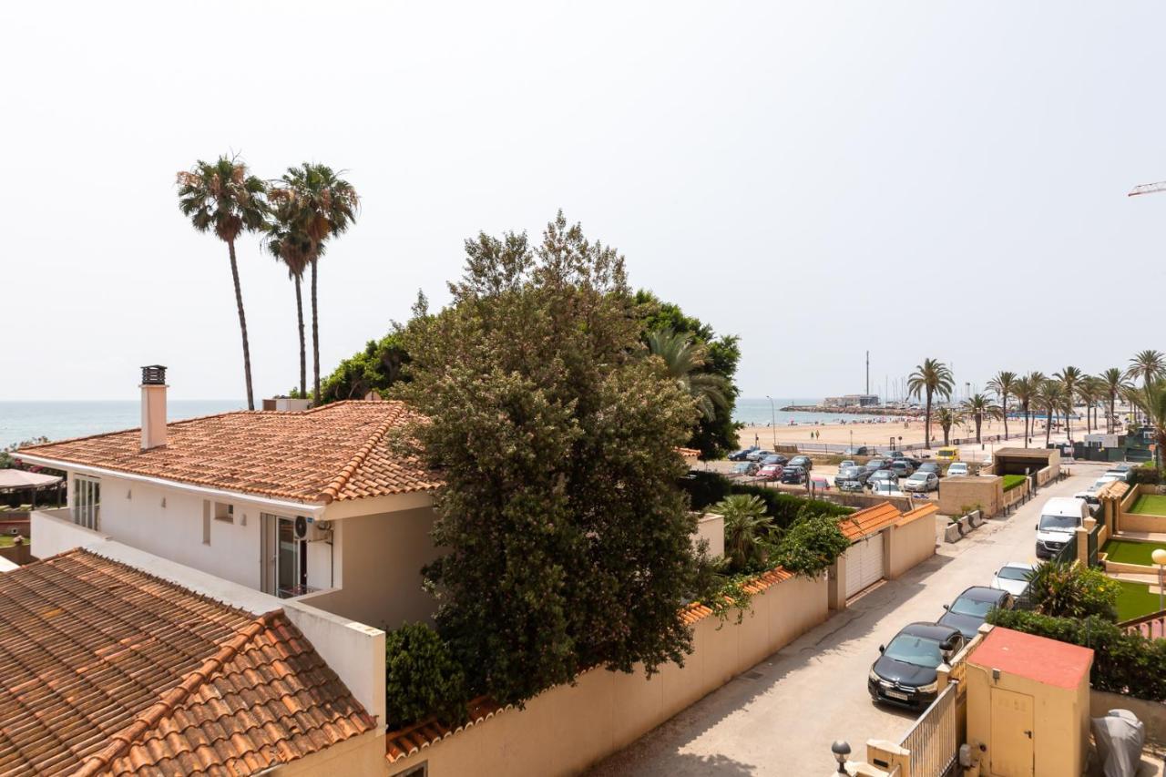 ולנסיה Isola Beachside Apartment מראה חיצוני תמונה
